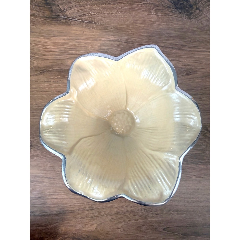 Julia Knight 8" Flower Snow Lily Enameled‎ Engraved Art Metal Bowl Signed